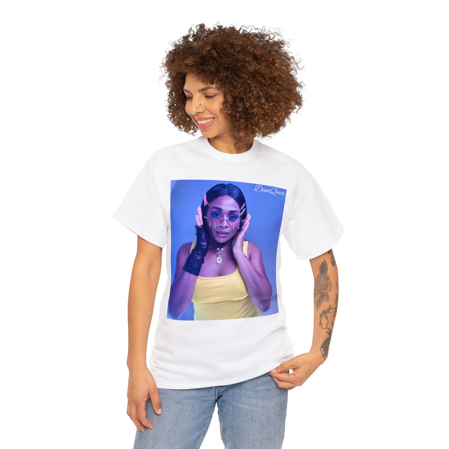 BOSS LADY DENEQUIA Unisex Heavy Cotton Tee