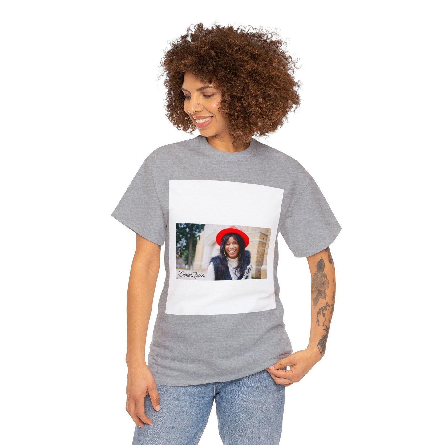 BOSS LADY DENEQUIA Unisex  T-SHIRT